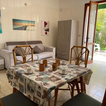 Villetta Bora Bora Baia Verde 度假居 加利波利